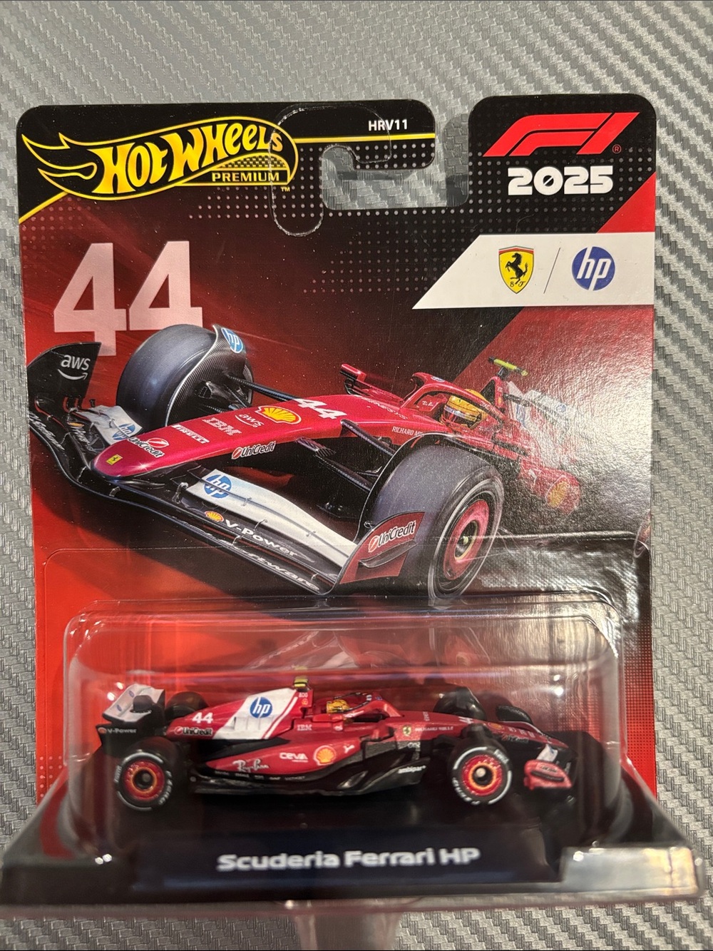Hot Wheels “NEW* 2026 Hot Wheels Premium Formula 1 Ferrari Racing #44 Hamilton